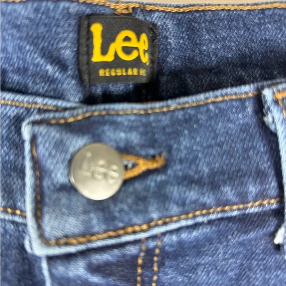 Lee Regular Fit Bootcut Jeans Two Sizes Dark Blue Denim Comfort Stretch 36x32 - Picture 4 of 9